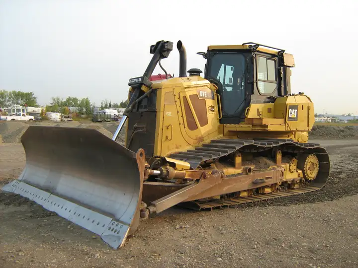 2010 Caterpillar D7E LGP Crawler Tractor